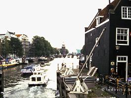 AMSTERDAM1997N025