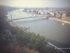 BUDAPEST93N157 : 1993, Budapest, Reizen