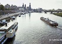 DRESDEN1997N053