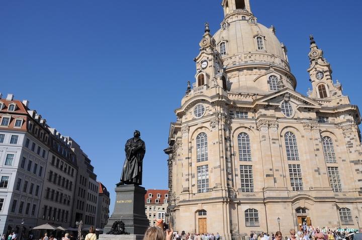 DRESDEN09N1589