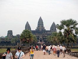 Cambodja_DSC_9754 Angkor Wat is wellicht een van de indrukwekkendste tempelcomplexen die je op de wereld kan bezoeken.