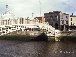 DUBLIN2002N049