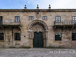 SPANJE2024_P1011303 Het Colexio de San Xerome is een van de universiteitsgebouwen